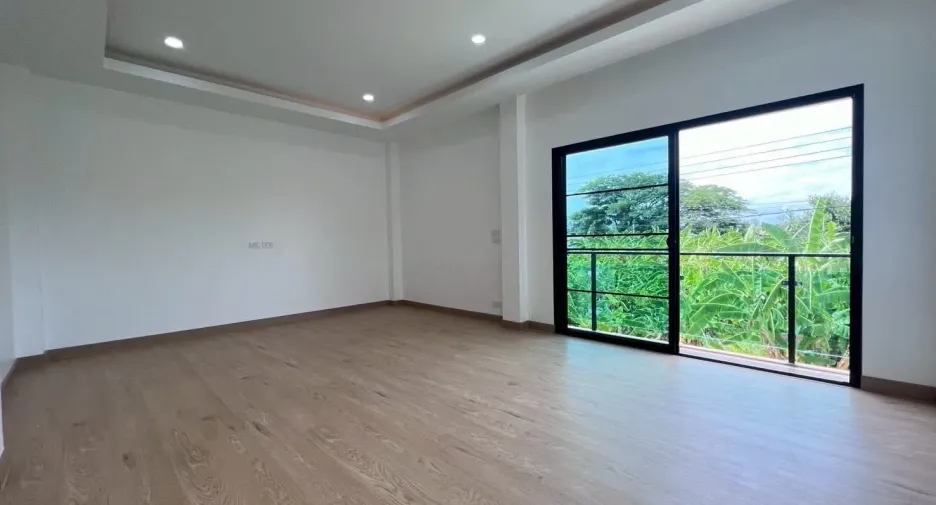 出售 3 卧室 独立屋 在 Saraphi, Chiang Mai