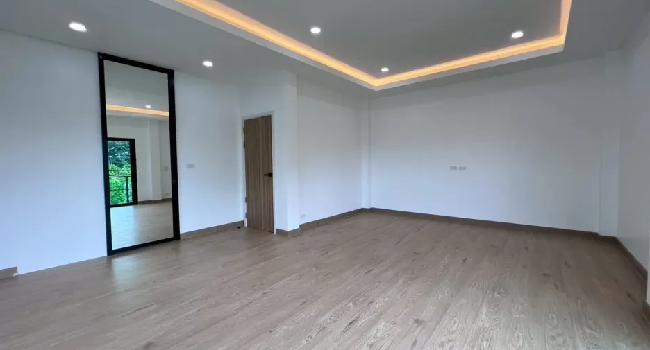 出售 3 卧室 独立屋 在 Saraphi, Chiang Mai