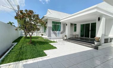 For rent 3 bedrooms house in Bang Lamung, Chonburi