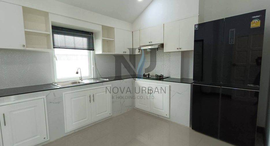 For rent 3 bedrooms house in Bang Lamung, Chonburi