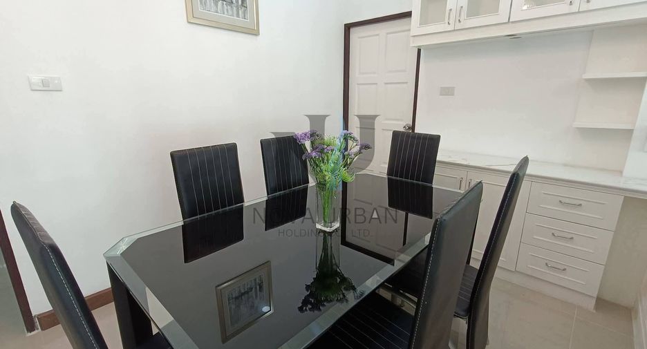 For rent 3 bedrooms house in Bang Lamung, Chonburi