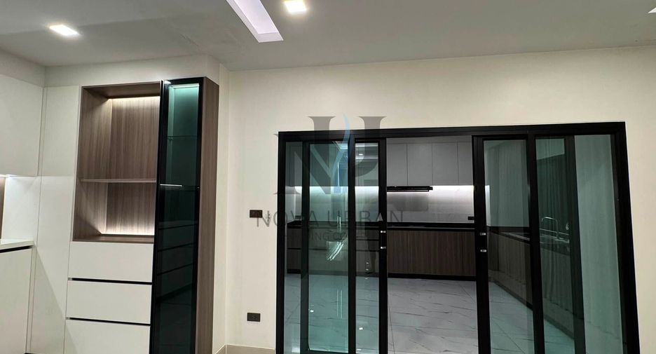 Villa zur Miete mit 5 Zimmer in Bang Lamung, Chonburi