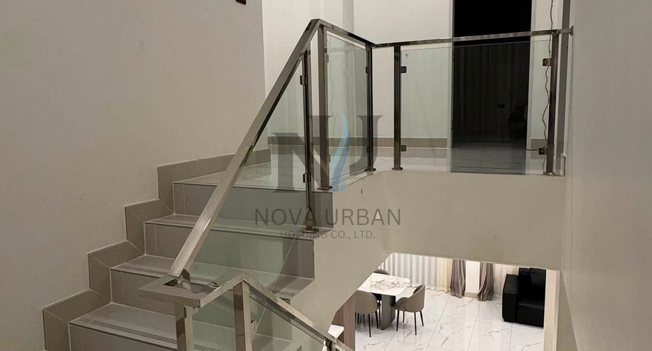 Villa zur Miete mit 5 Zimmer in Bang Lamung, Chonburi