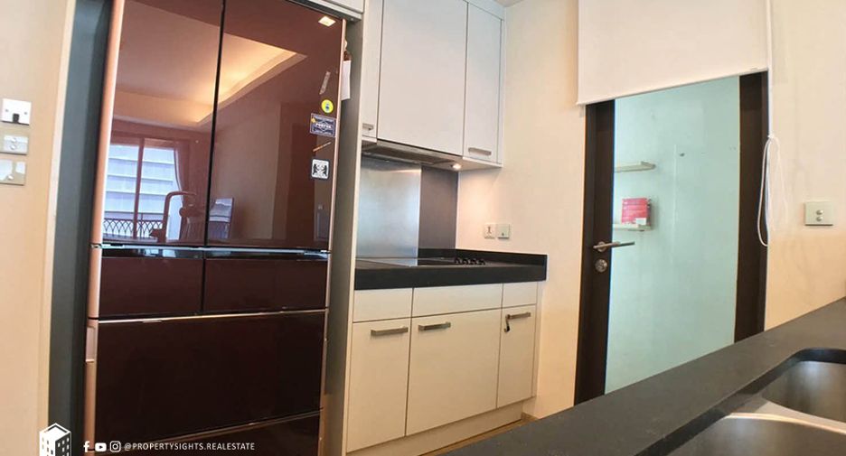 À louer 2 chambres condo à Pathum Wan, Bangkok