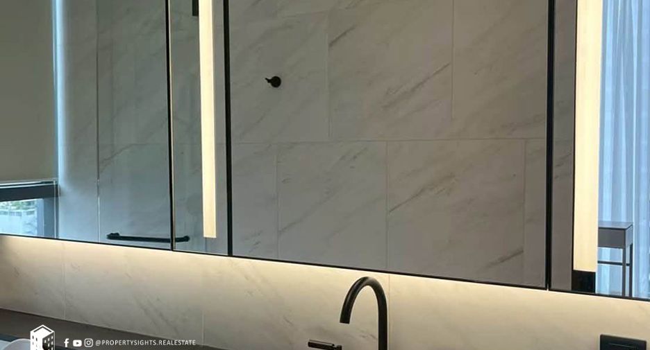 For rent 1 bed condo in Sathon, Bangkok
