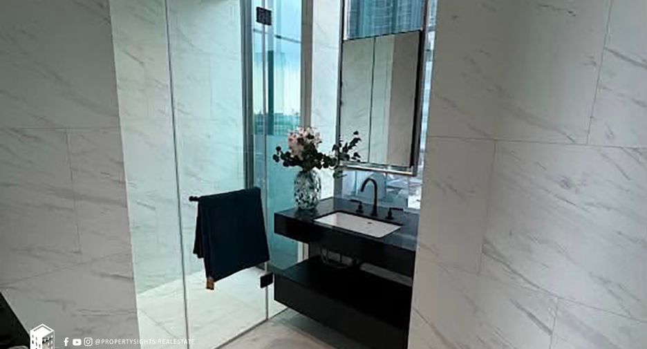 For rent 1 bed condo in Sathon, Bangkok