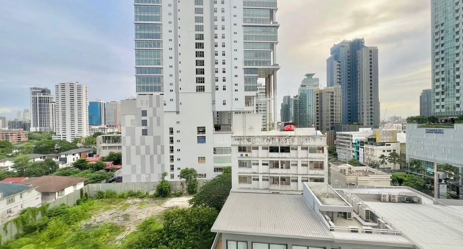 For sale and for rent 1 bed condo in Watthana, Bangkok