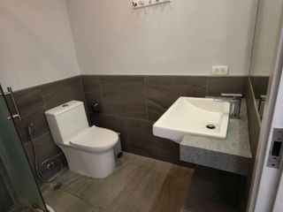 Condo en alquiler de 1 habitaciones en Mueang Phuket, Phuket