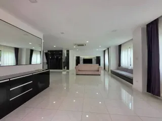 For rent 3 bedrooms house in Bang Lamung, Chonburi