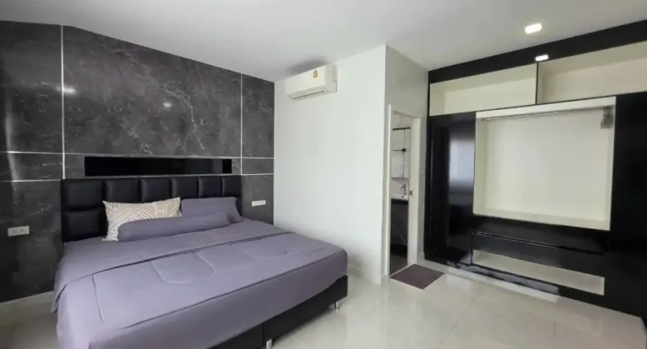 For rent 3 bedrooms house in Bang Lamung, Chonburi