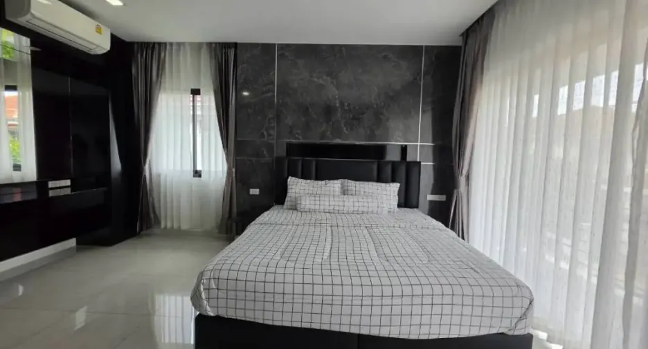 For rent 3 bedrooms house in Bang Lamung, Chonburi