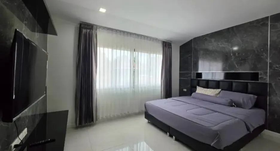 For rent 3 bedrooms house in Bang Lamung, Chonburi