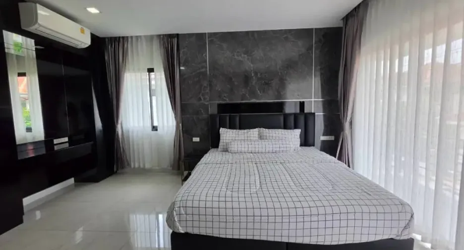For rent 3 bedrooms house in Bang Lamung, Chonburi