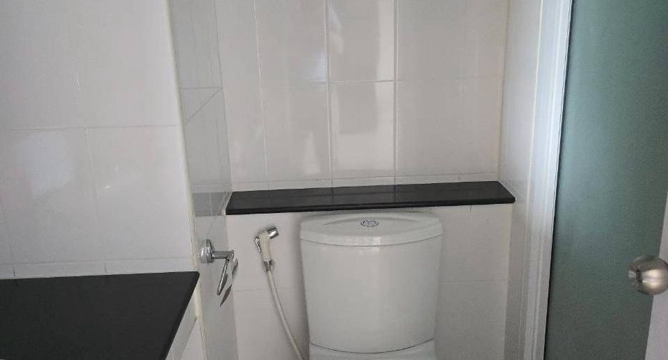 For sale 2 ベッドルーム condo in Mueang Chiang Mai, Chiang Mai