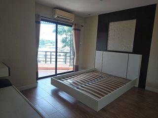 For sale 2 ベッドルーム condo in Mueang Chiang Mai, Chiang Mai