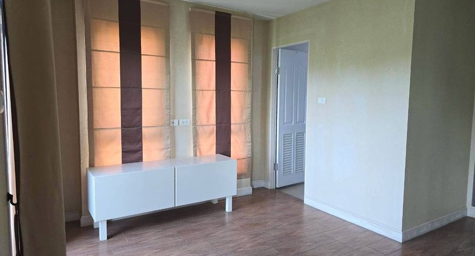 For sale 2 ベッドルーム condo in Mueang Chiang Mai, Chiang Mai