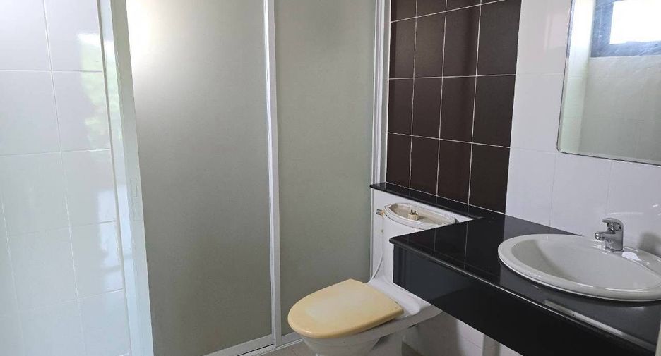 For sale 2 ベッドルーム condo in Mueang Chiang Mai, Chiang Mai