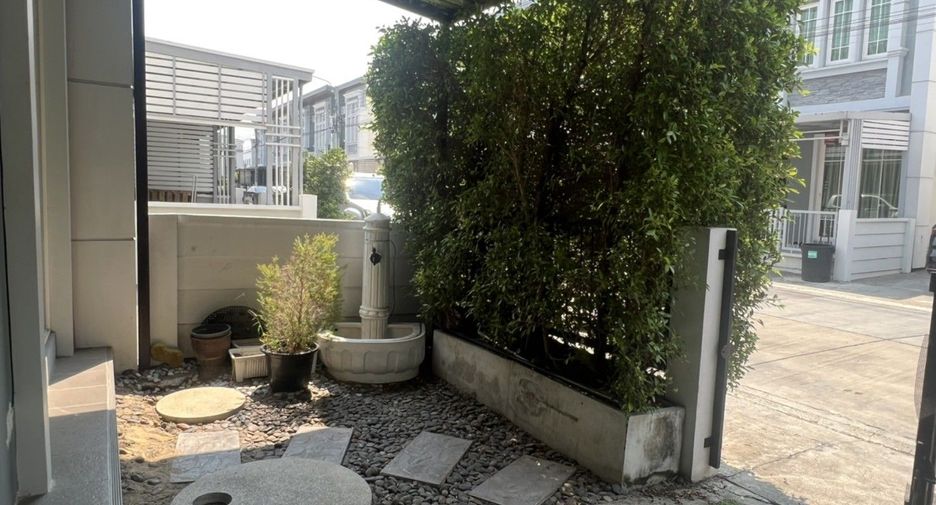 Reihenhaus zum Kauf mit 3 Zimmer in Prawet, Bangkok