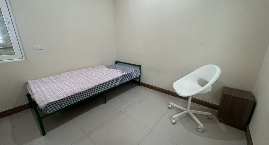 Reihenhaus zum Kauf mit 3 Zimmer in Prawet, Bangkok