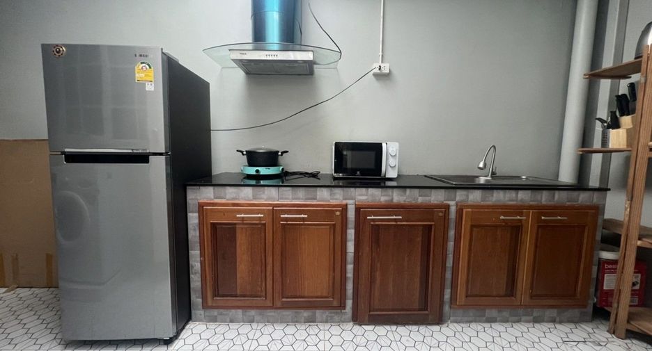 Reihenhaus zum Kauf mit 3 Zimmer in Prawet, Bangkok