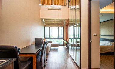 Condo en alquiler de 2 habitaciones en Mueang Chiang Mai, Chiang Mai