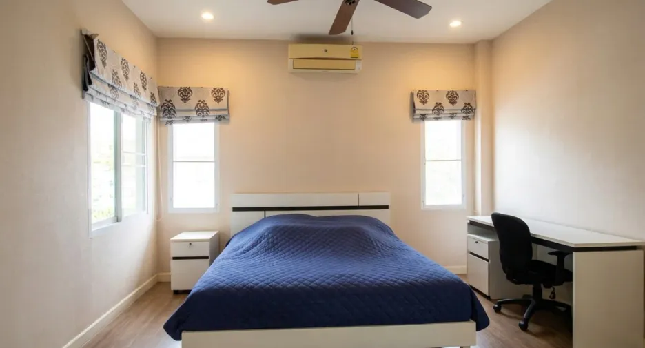 À vendre 2 chambres maison à Bang Saray, Pattaya