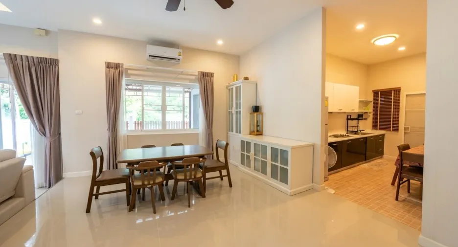 À vendre 2 chambres maison à Bang Saray, Pattaya