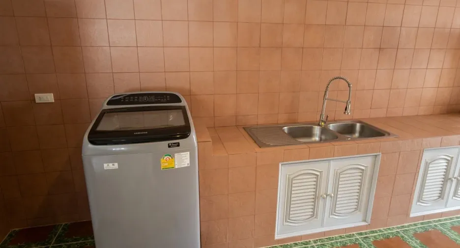 À vendre 2 chambres maison à Bang Saray, Pattaya