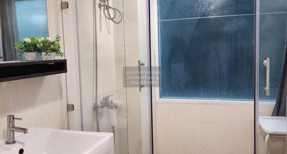 For rent 2 ベッドルーム condo in Sathon, Bangkok