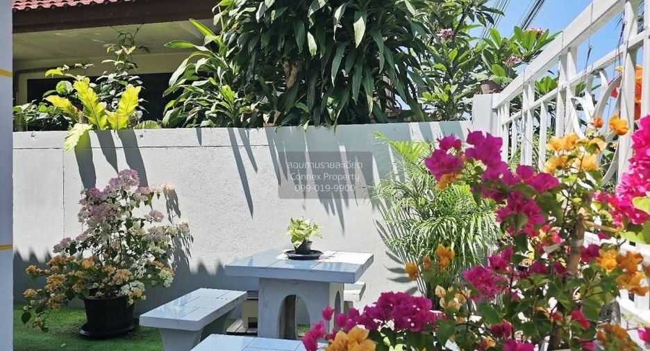 For rent 3 bedrooms townhouse in Thalang, Phuket