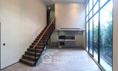 Wohnung zum Kauf mit 3 Zimmer in Pathum Wan, Bangkok