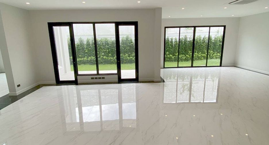 Haus zum Kauf mit 6 Zimmer in Saphan Sung, Bangkok