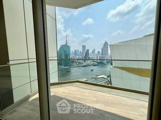 出售 2 卧室 公寓 在 Khlong San, 曼谷