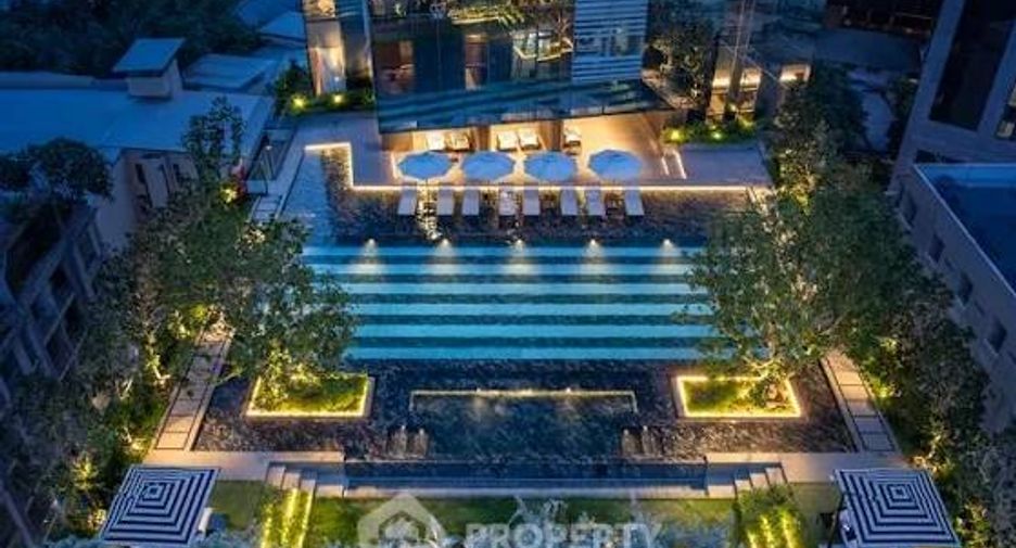 Condo en venta de 2 habitaciones en Khlong Toei, Bangkok