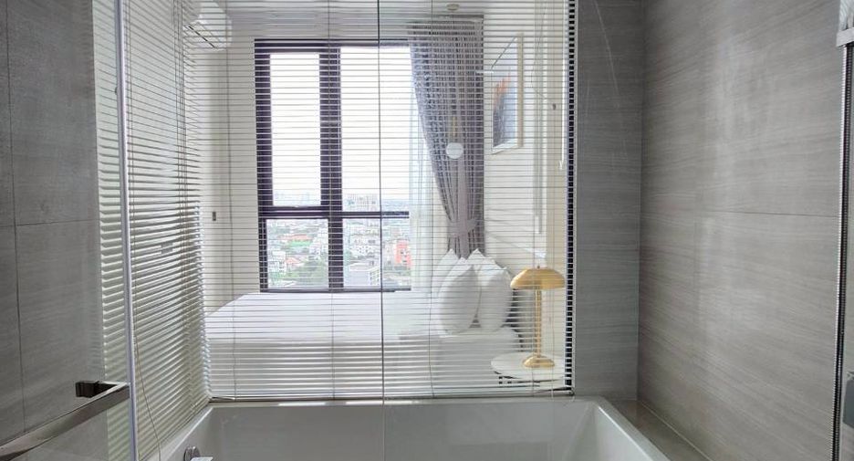 À louer 1 chambre condo à Watthana, Bangkok