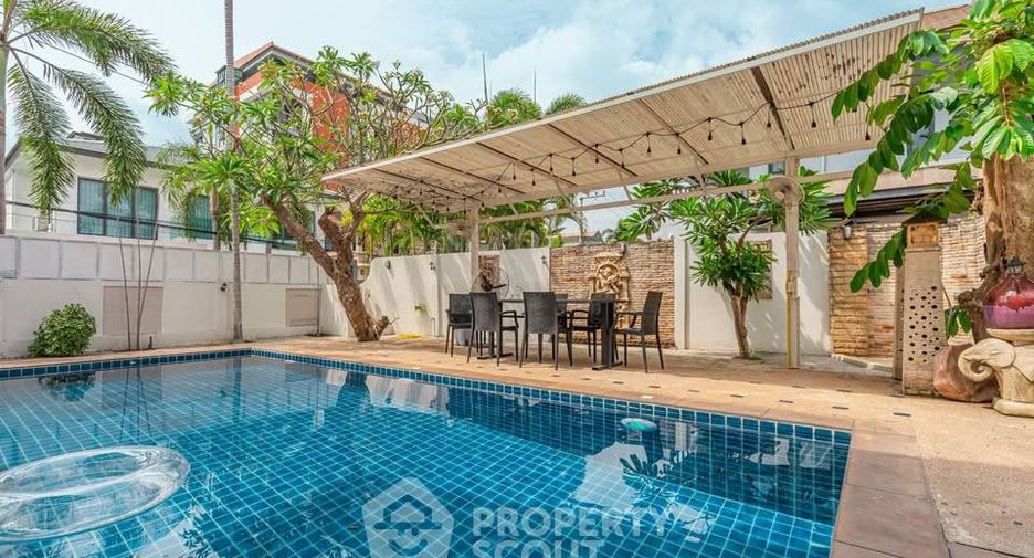 Haus zur Miete mit 3 Zimmer in Bang Lamung, Chonburi