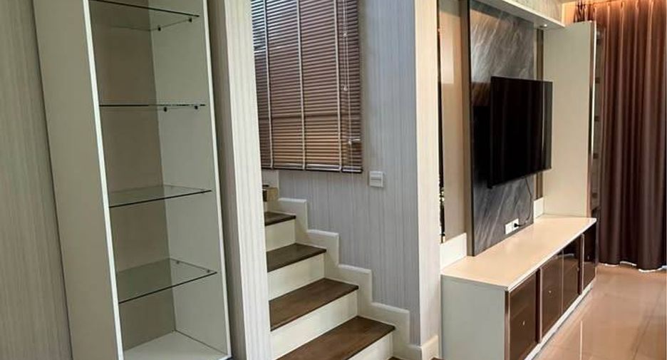 For rent 4 bedrooms house in Prawet, Bangkok