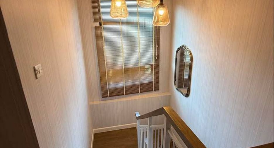 For rent 4 bedrooms house in Prawet, Bangkok