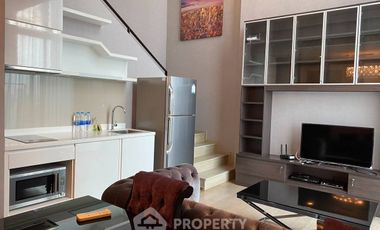 Wohnung zur Miete mit 2 Zimmer in Pathum Wan, Bangkok