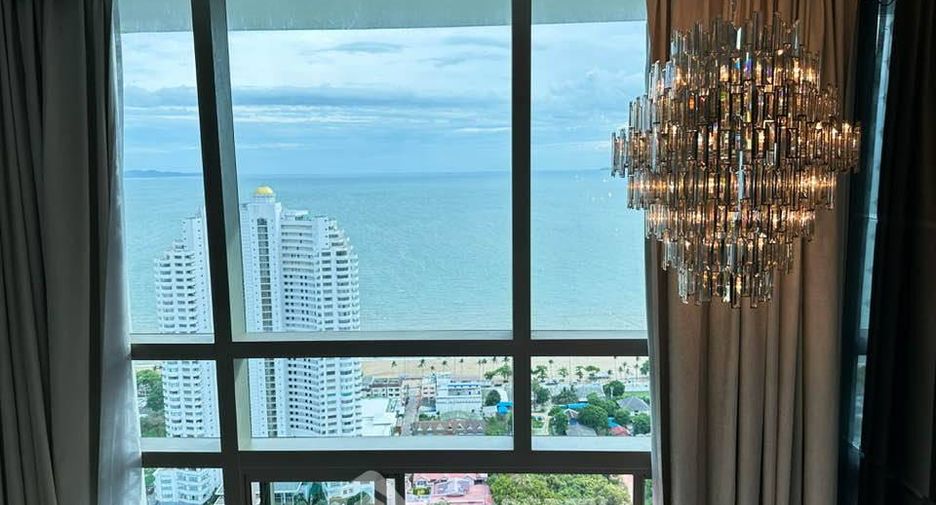 For rent 3 bedrooms condo in Jomtien, Pattaya