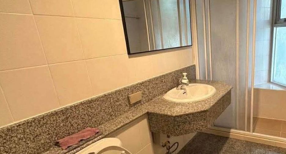 For rent 2 bedrooms condo in Sathon, Bangkok