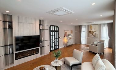Haus zur Miete mit 5 Zimmer in Saphan Sung, Bangkok
