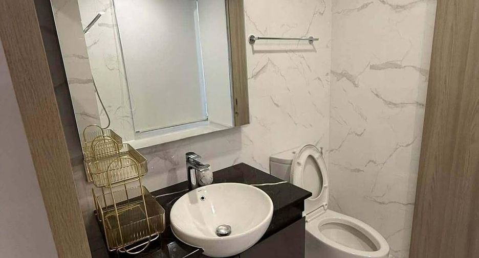 Condo en alquiler de 1 habitaciones en Watthana, Bangkok