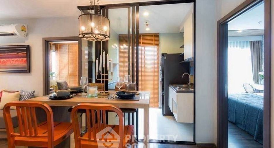 For rent 2 bedrooms condo in Watthana, Bangkok