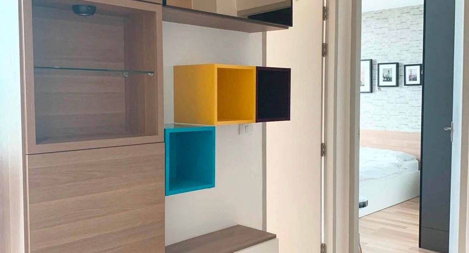 Condo en alquiler de 2 habitaciones en Bang Na, Bangkok