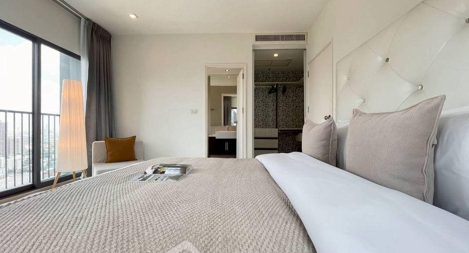 Condo en alquiler de 1 habitaciones en Khlong Toei, Bangkok