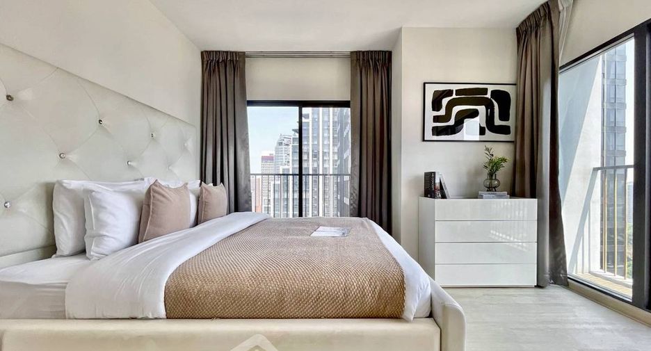 Condo en alquiler de 1 habitaciones en Khlong Toei, Bangkok