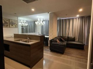 Condo en alquiler de 3 habitaciones en Khlong San, Bangkok