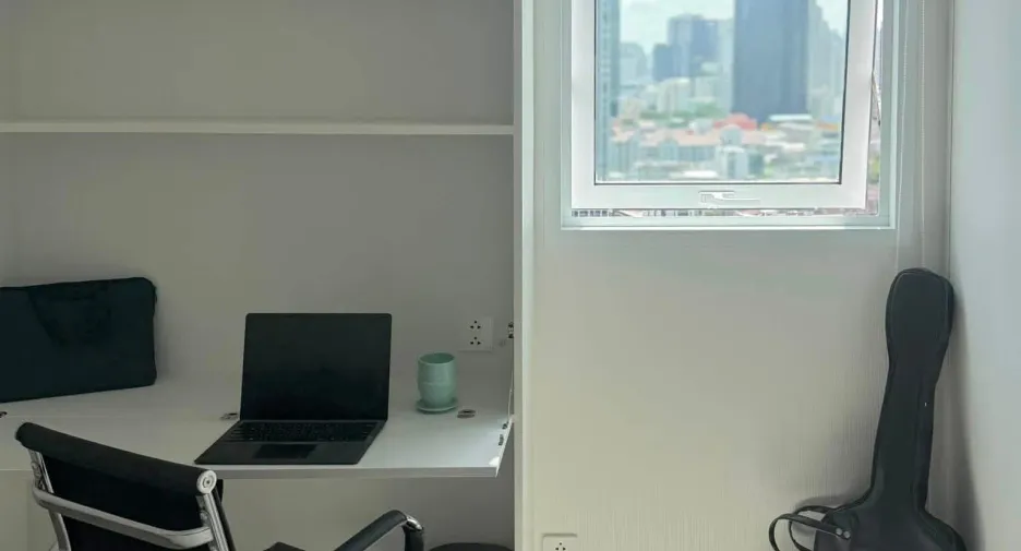Wohnung zur Miete mit 2 Zimmer in Bang Rak, Bangkok