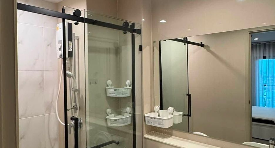 For rent 1 bed condo in Mueang Samut Prakan, Samut Prakan